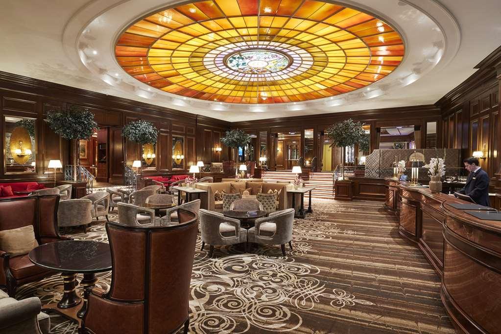 Vier Jahreszeiten Kempinski Hotel 5*
