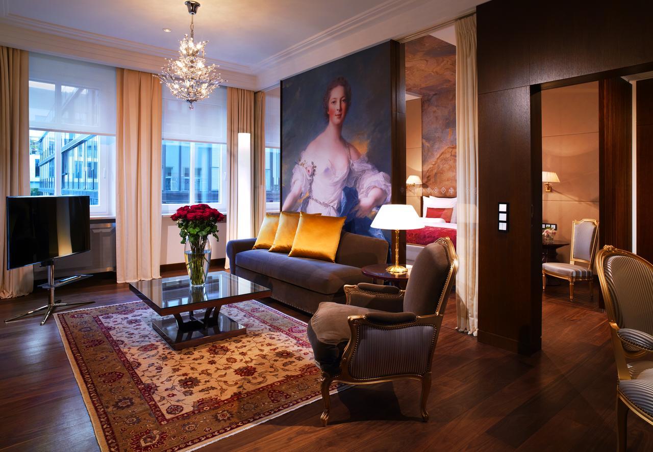 Vier Jahreszeiten Kempinski Hotel Munich